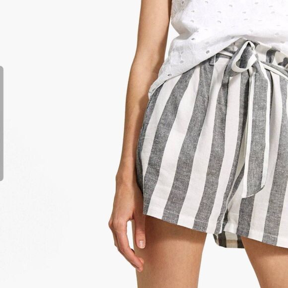 Stradivarius Striped Shorts with Belt - Picture 1 of 7